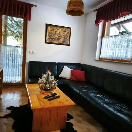 Vintage Alpine Apartma